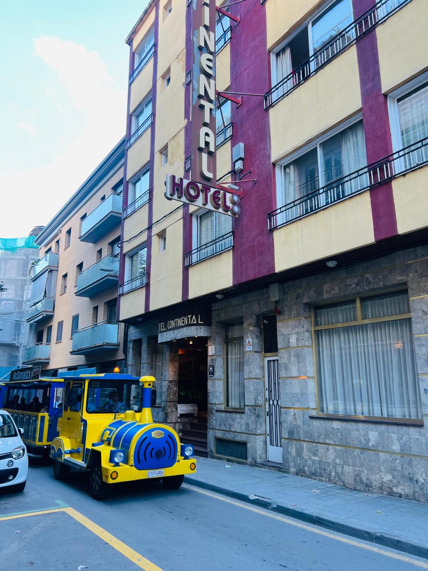 Continental Hotel 2*